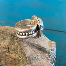 Load image into Gallery viewer, Blue Hubei Turquoise Sterling Silver Chunky Ring Size 9