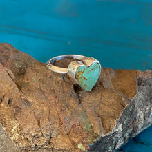 Load image into Gallery viewer, Heart Shaped Kingman Turquoise and Sterling Silver Ring Size 6