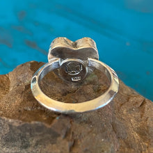 Load image into Gallery viewer, Heart Shaped Kingman Turquoise and Sterling Silver Ring Size 6