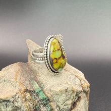 Load image into Gallery viewer, Sterling Silver and Green Hubei Turquoise Chunky Ring
