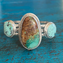 Load image into Gallery viewer, Sterling Silver and Vintage 70's Turquoise Stone Bracelet